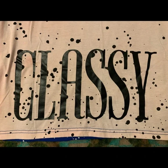 Classy & Hood Splatter 2-Tone Shirt - Picture 3 of 5